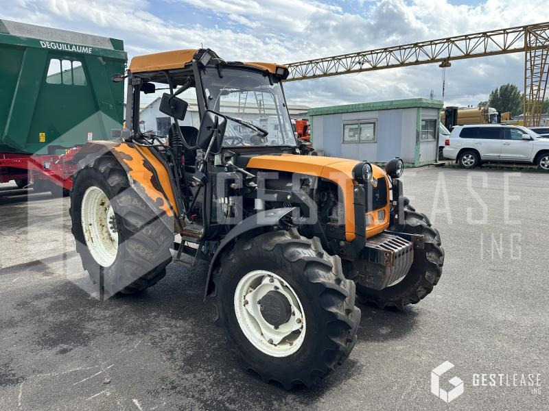 Renault PALES 240 - جرار: صور 4 Renault PALES 240 - جرار: صور 4
