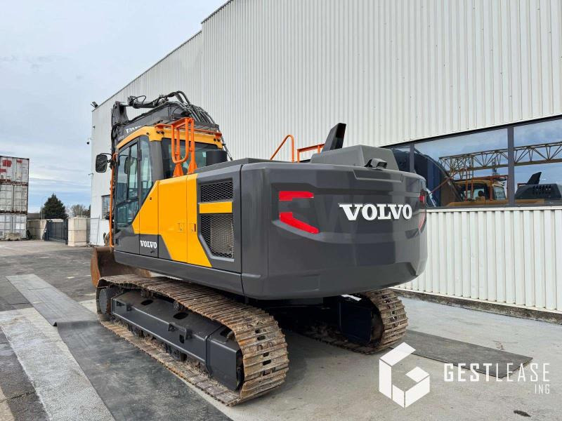 Volvo EC220 ENL - حفارات زحافة: صور 2 Volvo EC220 ENL - حفارات زحافة: صور 2