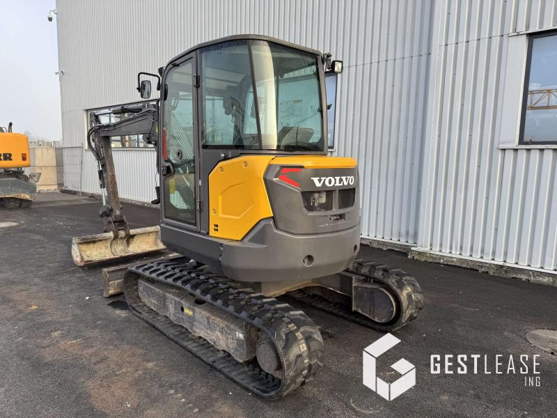 Volvo ECR50D - حفارة مصغرة: صور 2 Volvo ECR50D - حفارة مصغرة: صور 2