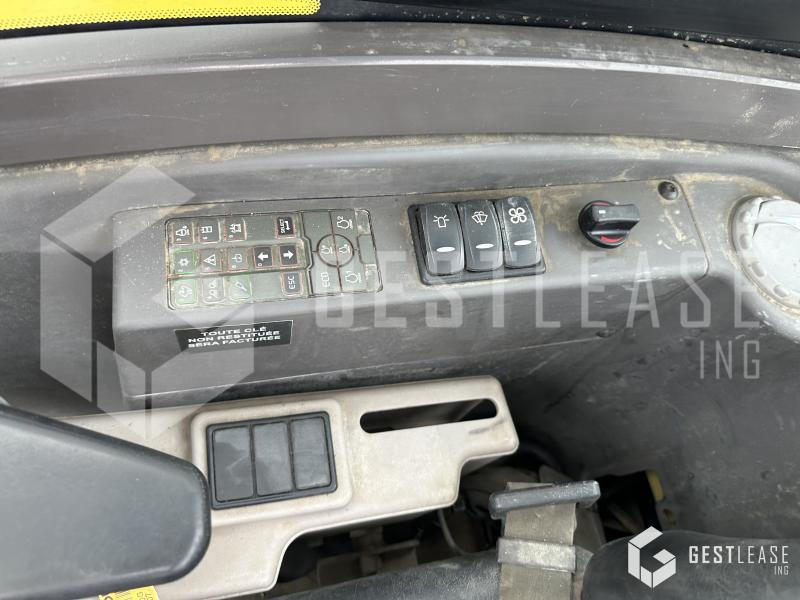 Volvo ECR50D - حفارة مصغرة: صور 5 Volvo ECR50D - حفارة مصغرة: صور 5