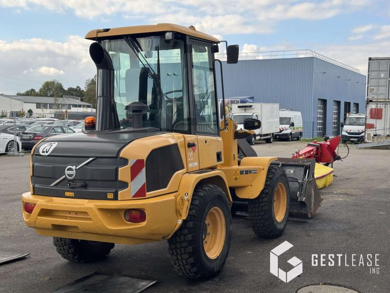 Volvo L30G - اللودر بعجل: صور 3 Volvo L30G - اللودر بعجل: صور 3