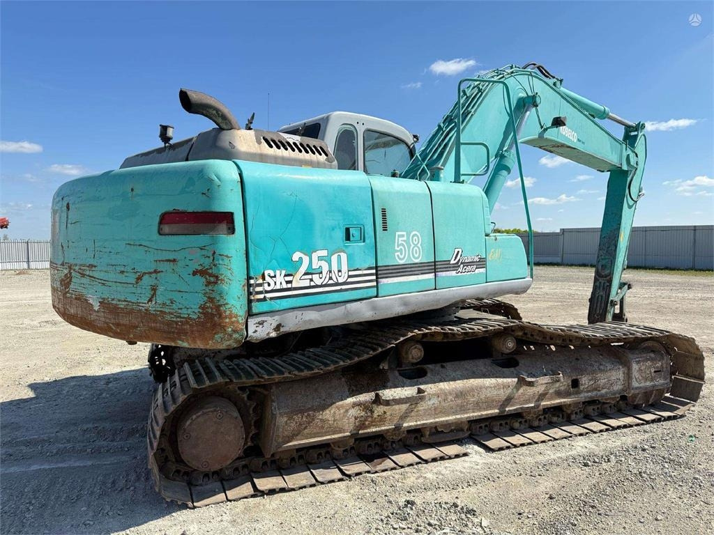 Kobelco SK 250 NLC-6 FOR SPARE PARTS - حفارات زحافة: صور 3 Kobelco SK 250 NLC-6 FOR SPARE PARTS - حفارات زحافة: صور 3