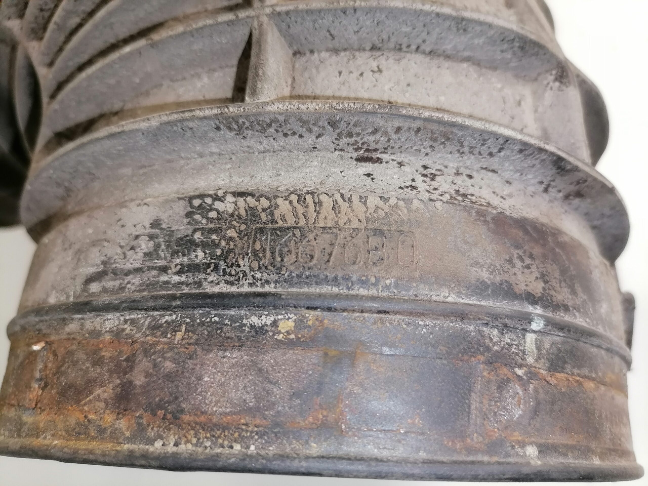 DAF Air intake 1667680 - نظام سحب الهواء - شاحنة: صور 5 DAF Air intake 1667680 - نظام سحب الهواء - شاحنة: صور 5