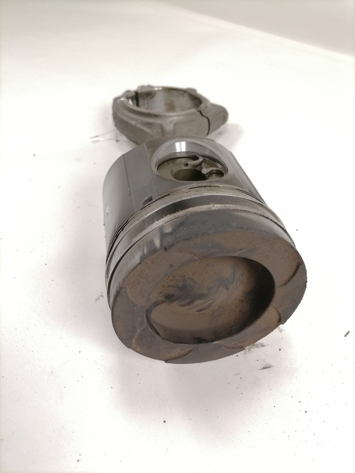MAN Connecting rod + piston 51024006030 - ديترويت / خواتم / البطانات - شاحنة: صور 3 MAN Connecting rod + piston 51024006030 - ديترويت / خواتم / البطانات - شاحنة: صور 3