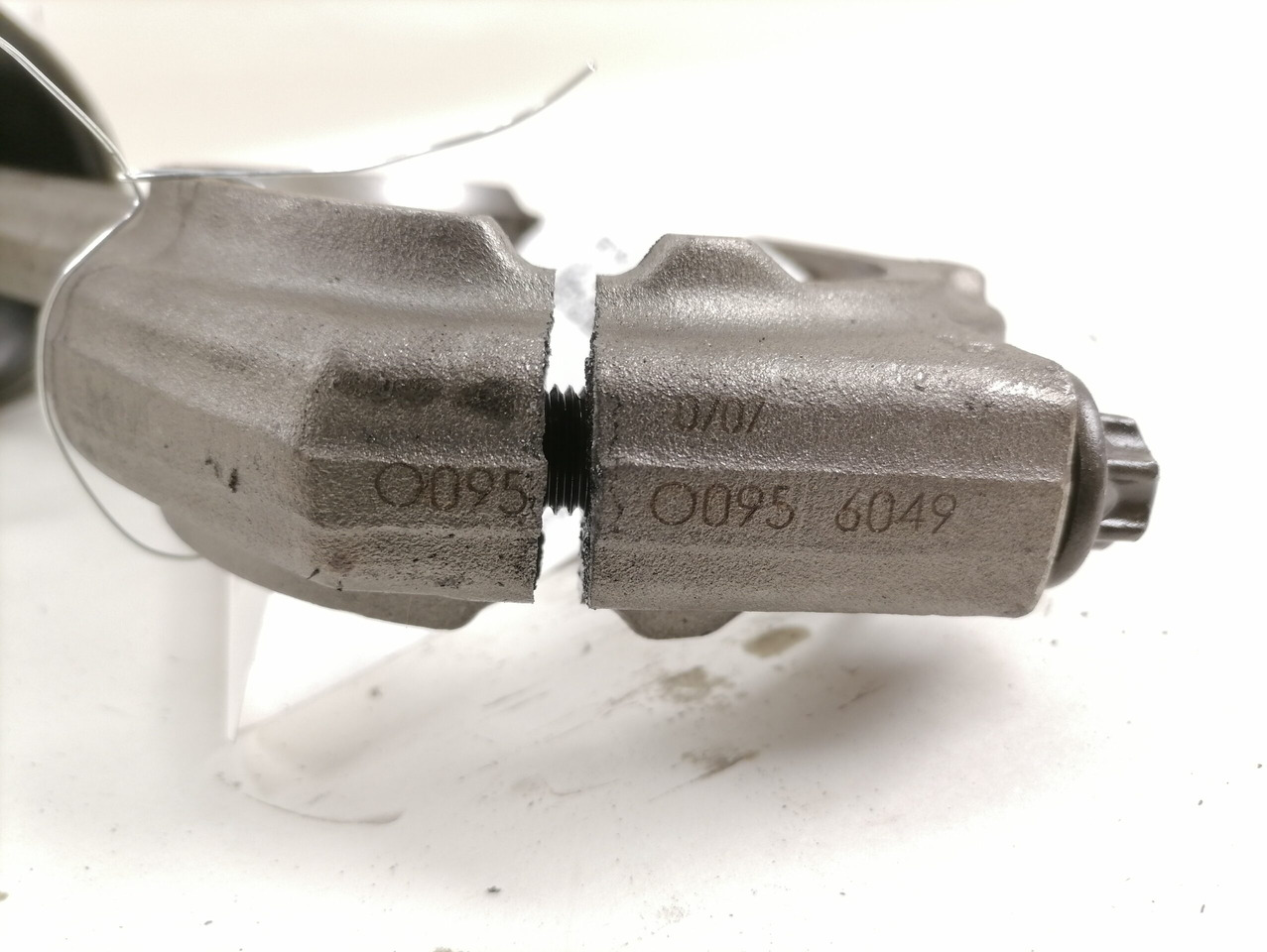 MAN Connecting rod + piston 51024006030 - ديترويت / خواتم / البطانات - شاحنة: صور 5 MAN Connecting rod + piston 51024006030 - ديترويت / خواتم / البطانات - شاحنة: صور 5