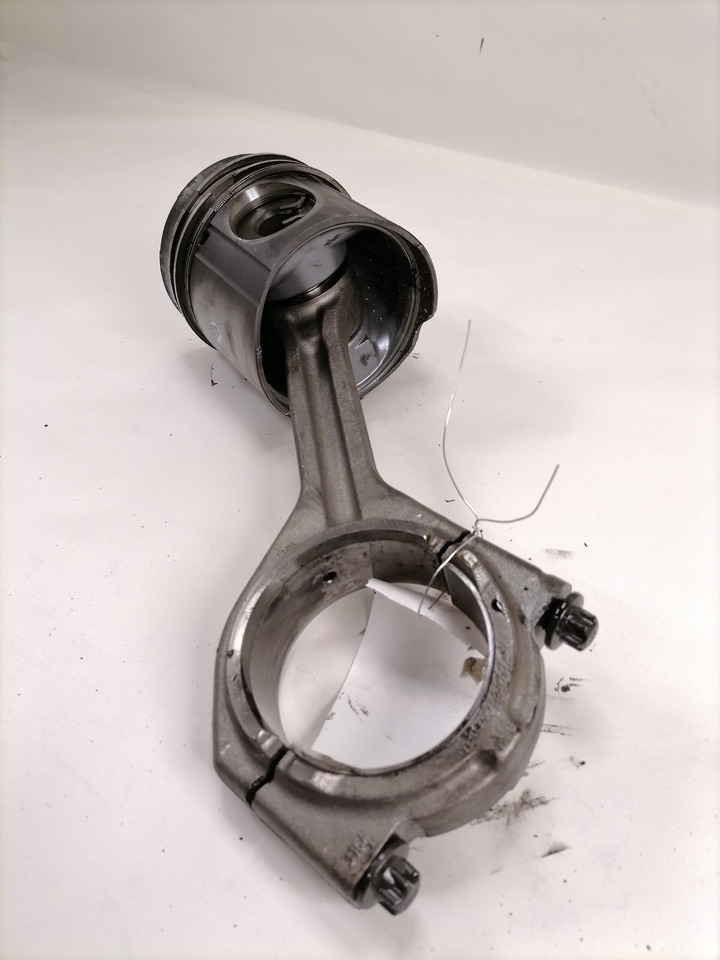 MAN Connecting rod + piston 51024006030 - ديترويت / خواتم / البطانات - شاحنة: صور 4 MAN Connecting rod + piston 51024006030 - ديترويت / خواتم / البطانات - شاحنة: صور 4