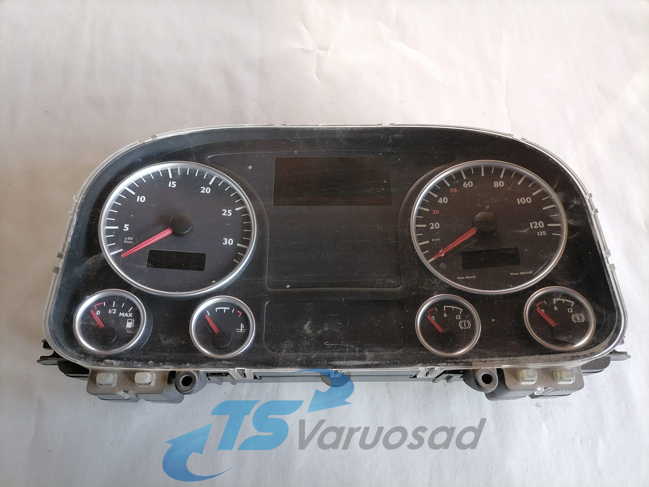 MAN Dashboard 81272026168 - لوحة القيادة - شاحنة: صور 1 MAN Dashboard 81272026168 - لوحة القيادة - شاحنة: صور 1