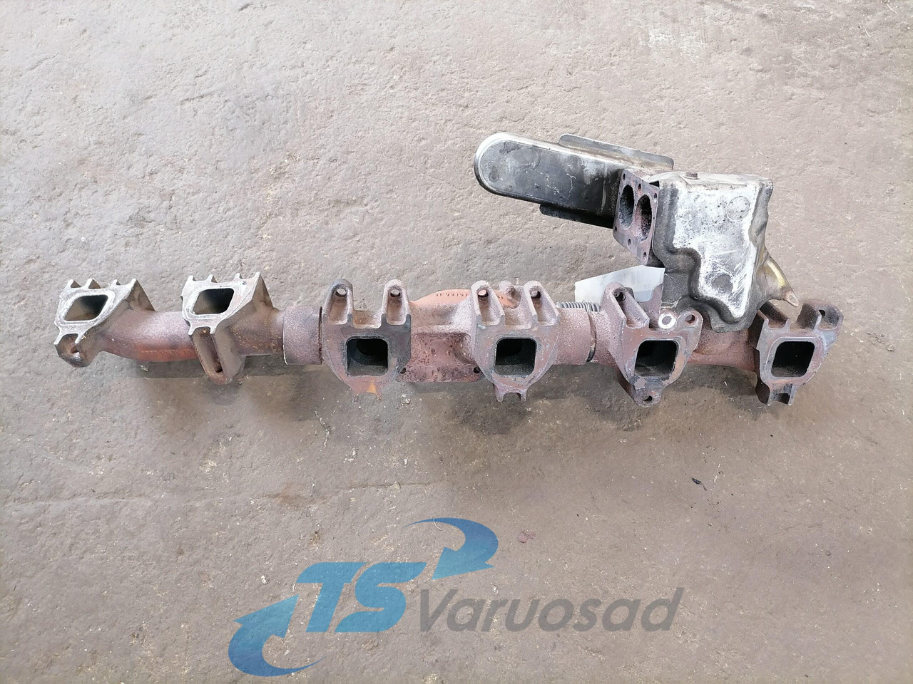 MAN Exhaust mainfold KS200037R - مشعب العادم - شاحنة: صور 2 MAN Exhaust mainfold KS200037R - مشعب العادم - شاحنة: صور 2
