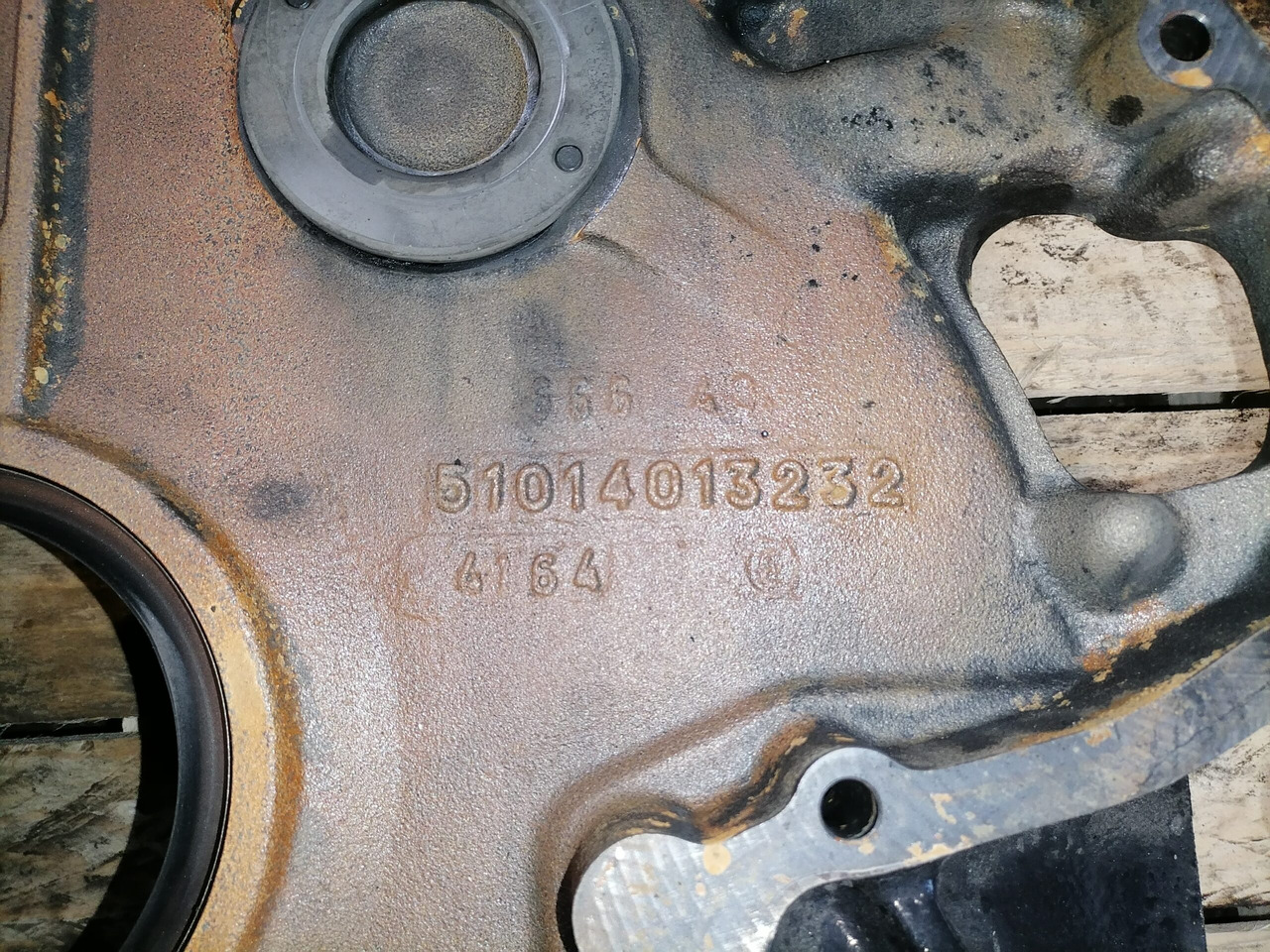 MAN Flywheel housing 51014013232 - دولاب الموازنة - شاحنة: صور 5 MAN Flywheel housing 51014013232 - دولاب الموازنة - شاحنة: صور 5