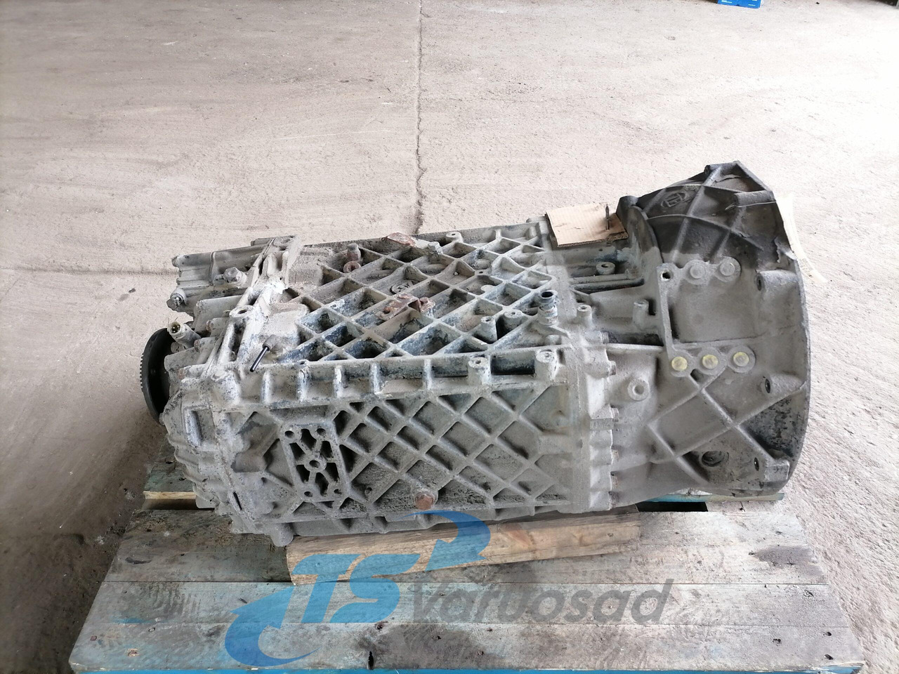 MAN Gearbox 81320046016 - علبة التروس و قطع الغيار - شاحنة: صور 2 MAN Gearbox 81320046016 - علبة التروس و قطع الغيار - شاحنة: صور 2