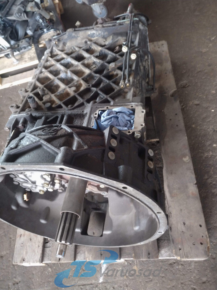 MAN Käigukast 16S-1920TD ( remonditud ) 16S2220TD - علبة التروس و قطع الغيار - شاحنة: صور 1 MAN Käigukast 16S-1920TD ( remonditud ) 16S2220TD - علبة التروس و قطع الغيار - شاحنة: صور 1