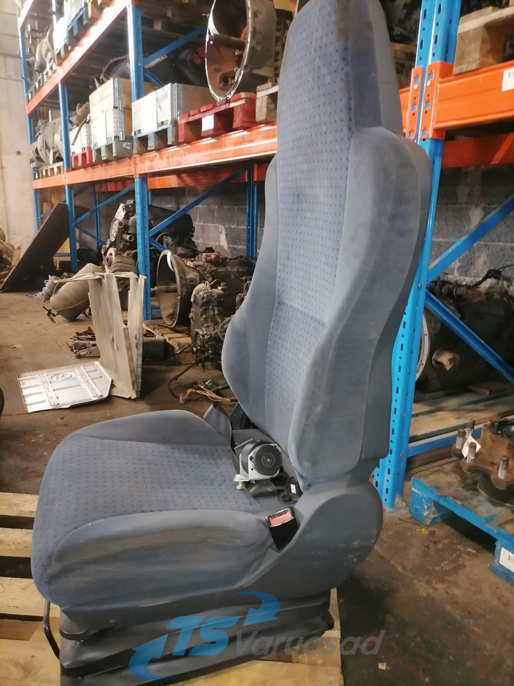 MAN Passenger seat - مقاعد السيارات - شاحنة: صور 3 MAN Passenger seat - مقاعد السيارات - شاحنة: صور 3