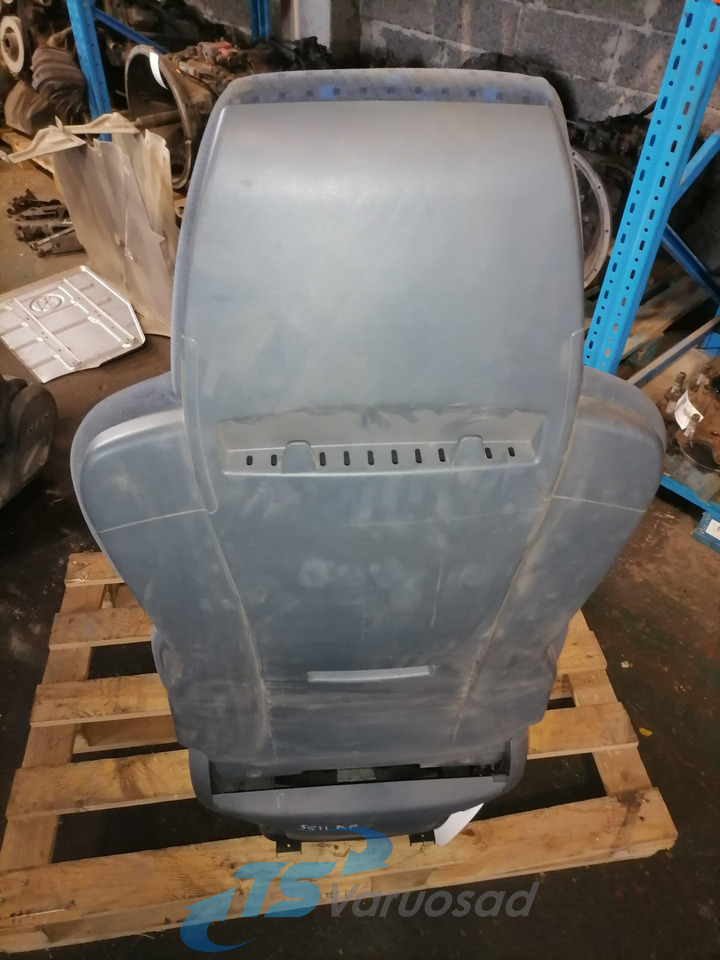 MAN Passenger seat - مقاعد السيارات - شاحنة: صور 4 MAN Passenger seat - مقاعد السيارات - شاحنة: صور 4
