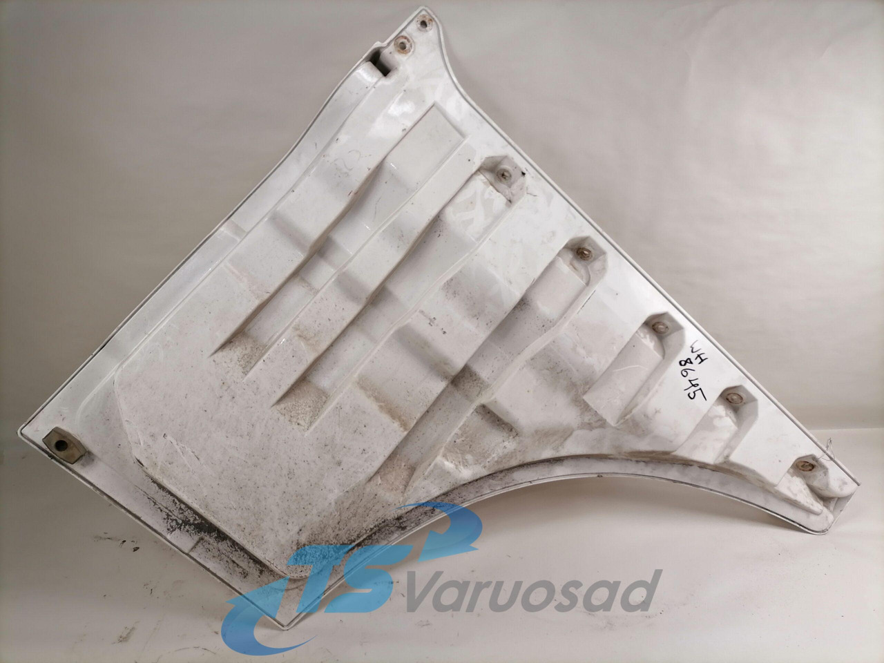 MAN Ukse pikendus, parem 81626100018 - باب و قطع الغيار - شاحنة: صور 4 MAN Ukse pikendus, parem 81626100018 - باب و قطع الغيار - شاحنة: صور 4