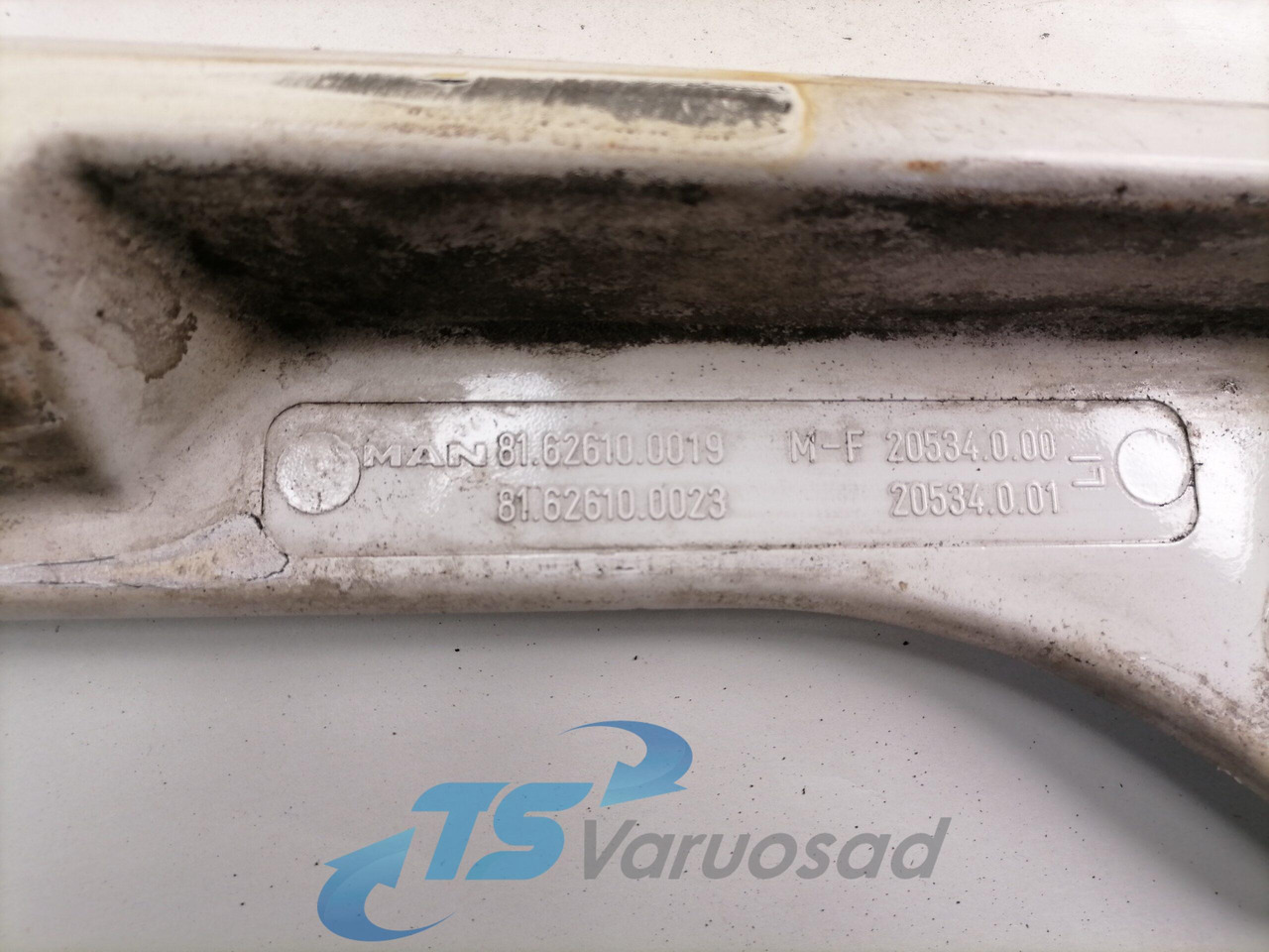 MAN Ukse pikendus, vasak 81626100019 - باب و قطع الغيار - شاحنة: صور 3 MAN Ukse pikendus, vasak 81626100019 - باب و قطع الغيار - شاحنة: صور 3
