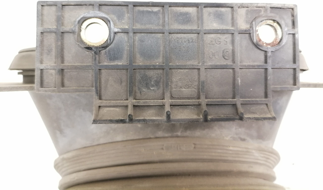 MB Air intake A9705281308 - نظام سحب الهواء - شاحنة: صور 4 MB Air intake A9705281308 - نظام سحب الهواء - شاحنة: صور 4