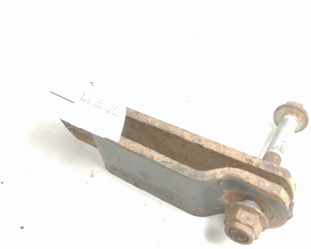 MB Spring shackle A9703250120 - تعليق - شاحنة: صور 1 MB Spring shackle A9703250120 - تعليق - شاحنة: صور 1