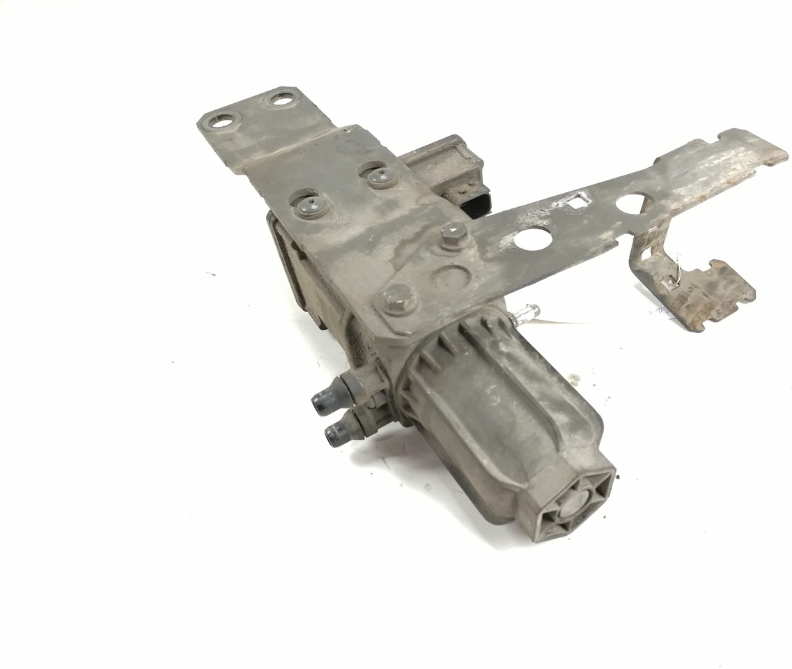 Mercedes-Benz ADBlue pump A0001404678 - نظام الوقود - شاحنة: صور 4 Mercedes-Benz ADBlue pump A0001404678 - نظام الوقود - شاحنة: صور 4
