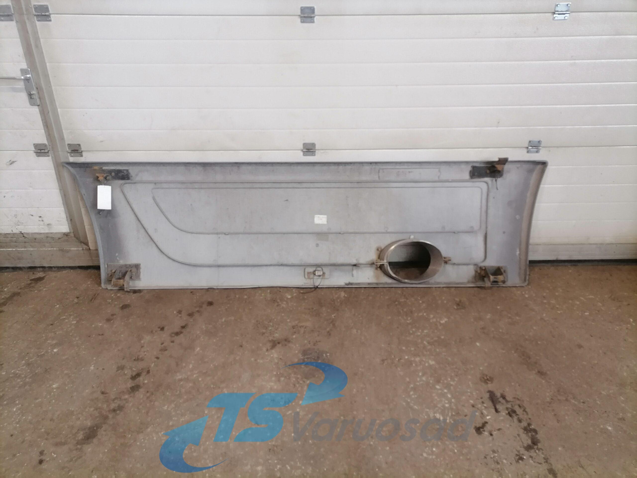 Mercedes-Benz Air deflector A9345202022 - الديناميكا الهوائية / المفسدين - شاحنة: صور 2 Mercedes-Benz Air deflector A9345202022 - الديناميكا الهوائية / المفسدين - شاحنة: صور 2