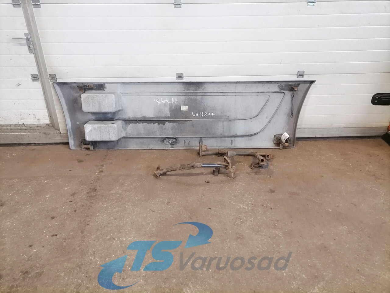 Mercedes-Benz Air deflector A9425201922 - الديناميكا الهوائية / المفسدين - شاحنة: صور 4 Mercedes-Benz Air deflector A9425201922 - الديناميكا الهوائية / المفسدين - شاحنة: صور 4