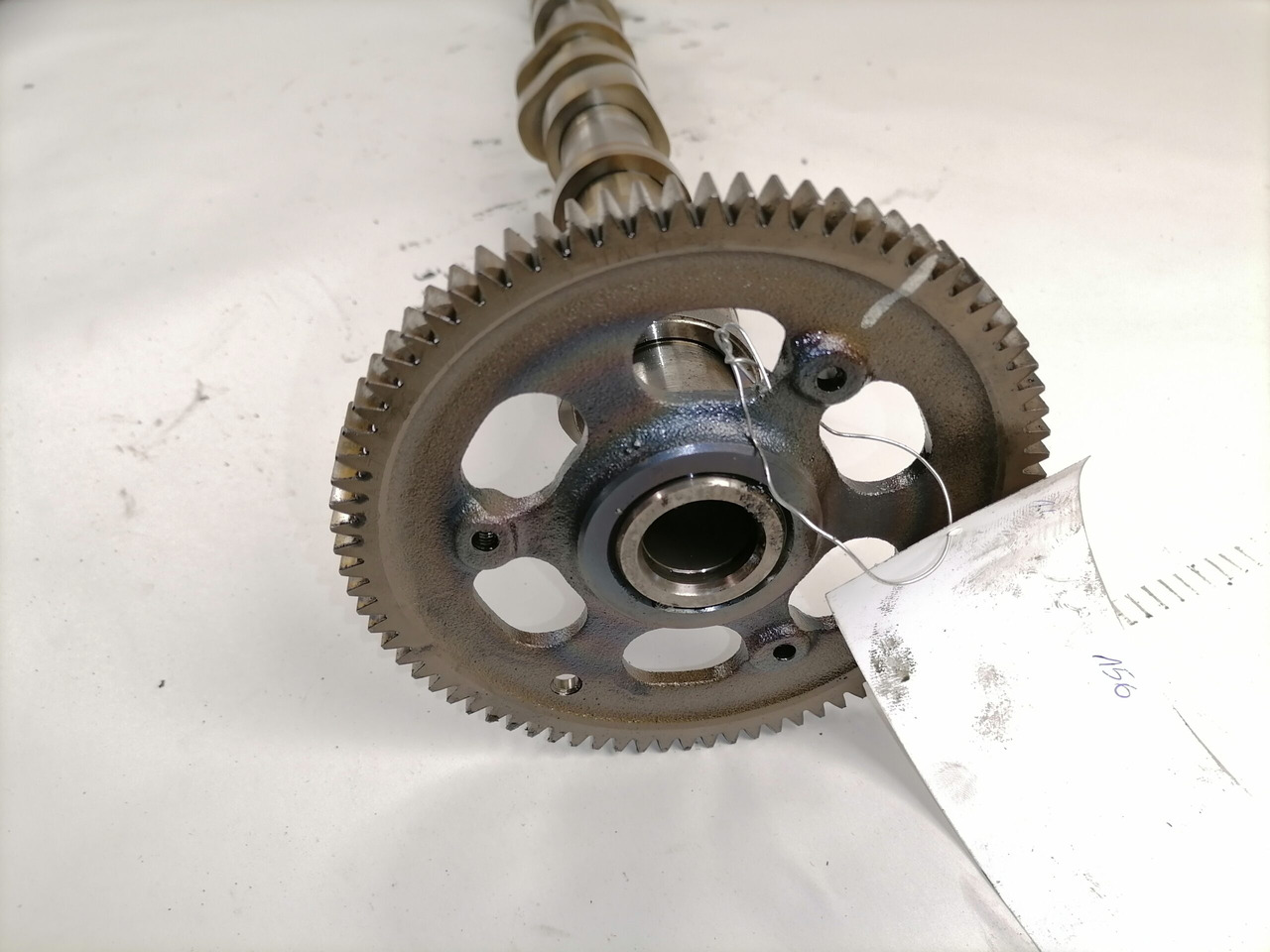 Mercedes-Benz Camshaft A4710501401 - عمود الحدبات - شاحنة: صور 3 Mercedes-Benz Camshaft A4710501401 - عمود الحدبات - شاحنة: صور 3