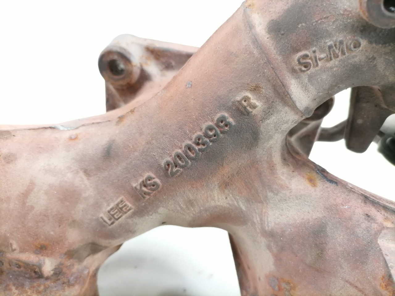 Mercedes-Benz Exhaust mainfold A4711401614 - مشعب العادم - شاحنة: صور 3 Mercedes-Benz Exhaust mainfold A4711401614 - مشعب العادم - شاحنة: صور 3