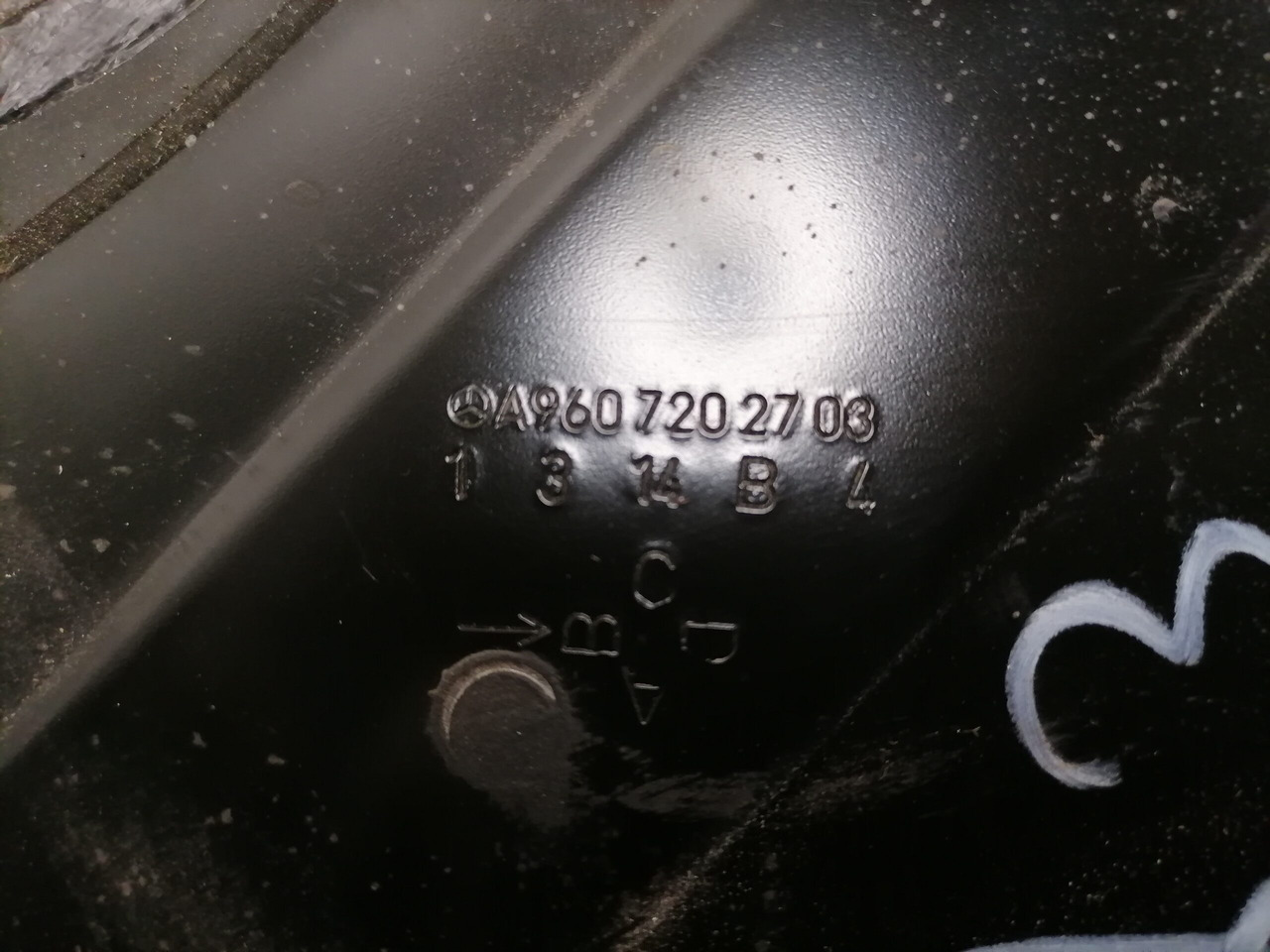 Mercedes-Benz Frame A9607202703 - باب و قطع الغيار - شاحنة: صور 3 Mercedes-Benz Frame A9607202703 - باب و قطع الغيار - شاحنة: صور 3