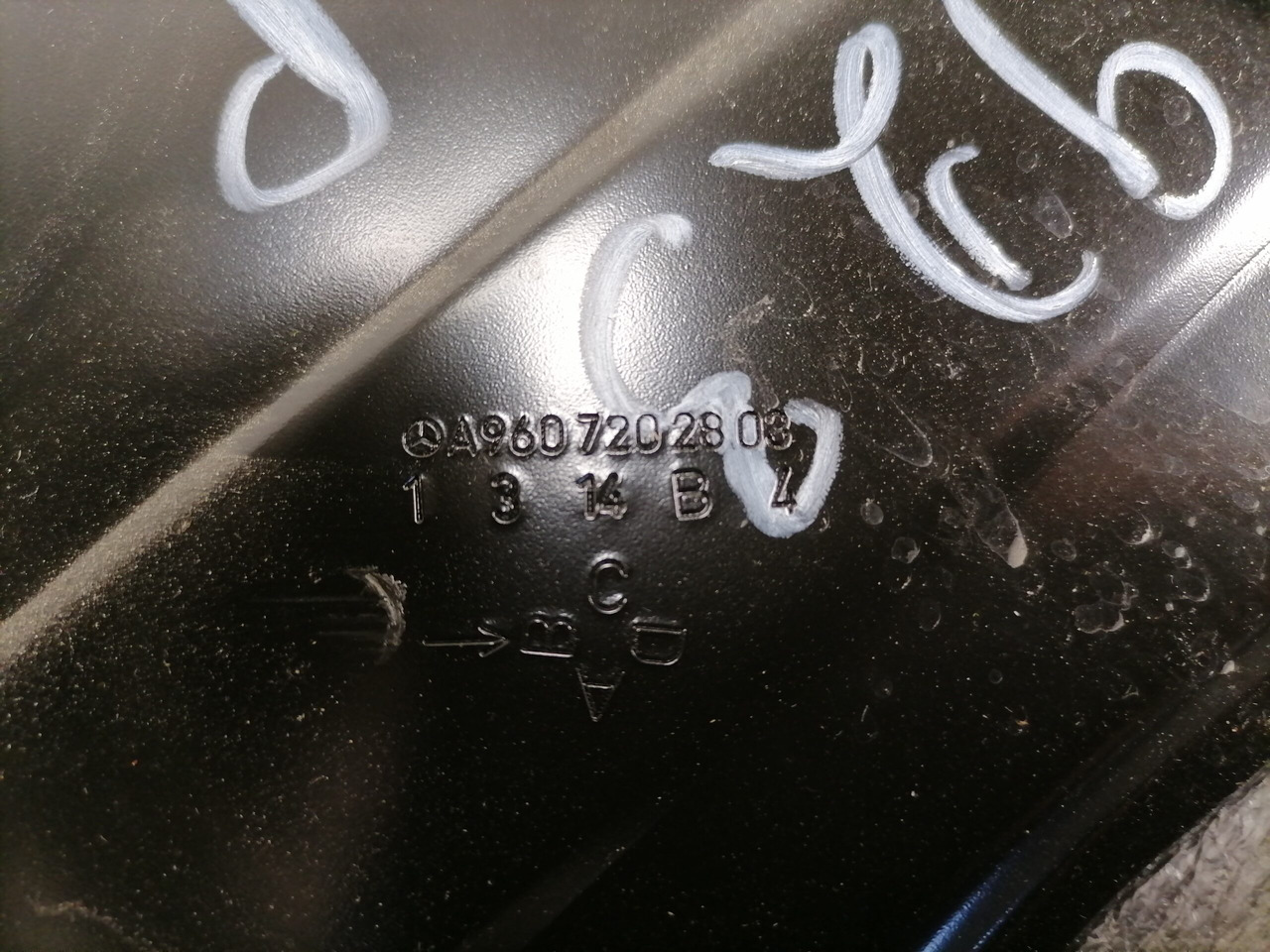 Mercedes-Benz Frame A9607202803 - باب و قطع الغيار - شاحنة: صور 2 Mercedes-Benz Frame A9607202803 - باب و قطع الغيار - شاحنة: صور 2