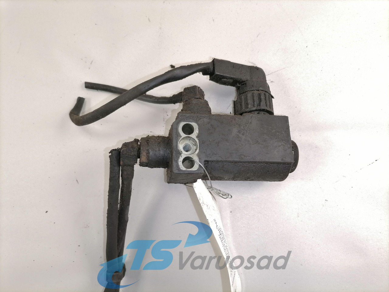 Mercedes-Benz Solenoid valve A0049978536 - صمام الفرامل - شاحنة: صور 3 Mercedes-Benz Solenoid valve A0049978536 - صمام الفرامل - شاحنة: صور 3