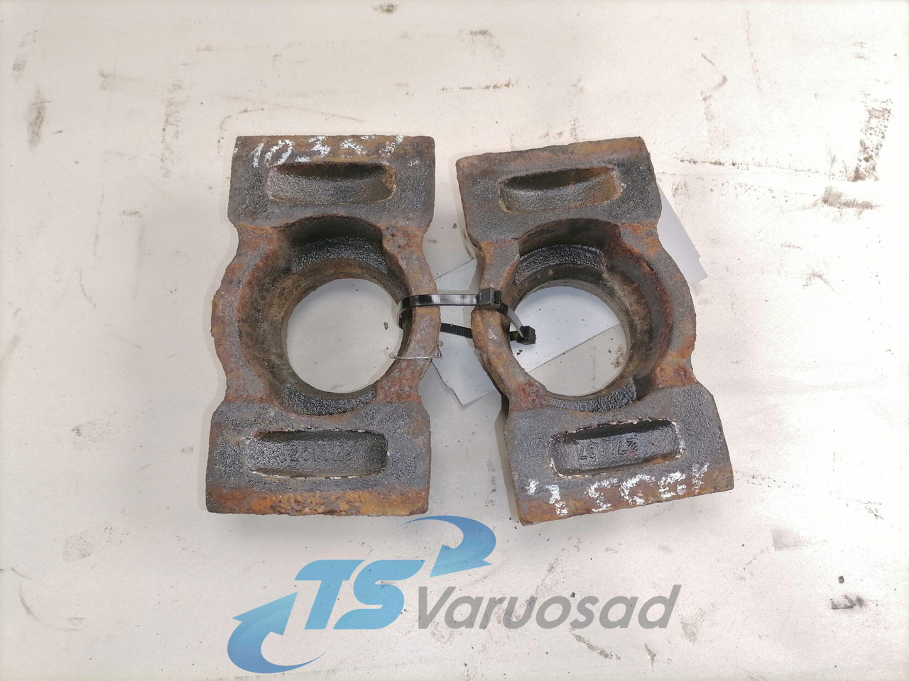 Mercedes-Benz Spring plate A9413310426 - تعليق - شاحنة: صور 2 Mercedes-Benz Spring plate A9413310426 - تعليق - شاحنة: صور 2