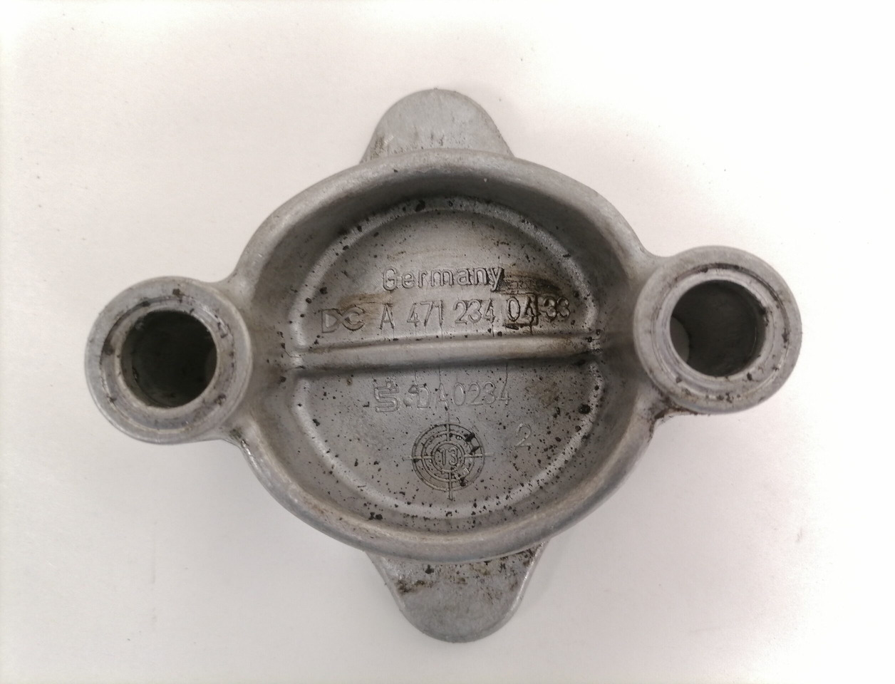 Mercedes-Benz engine side cover A4712340433 - المحرك و قطع الغيار - شاحنة: صور 1 Mercedes-Benz engine side cover A4712340433 - المحرك و قطع الغيار - شاحنة: صور 1