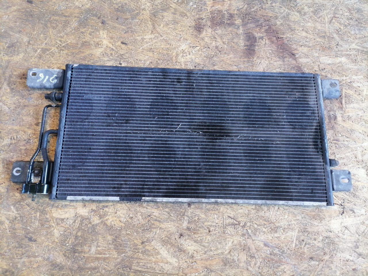 Scania A/C radiator 1790840 - التدفئة / التهوية - شاحنة: صور 2 Scania A/C radiator 1790840 - التدفئة / التهوية - شاحنة: صور 2