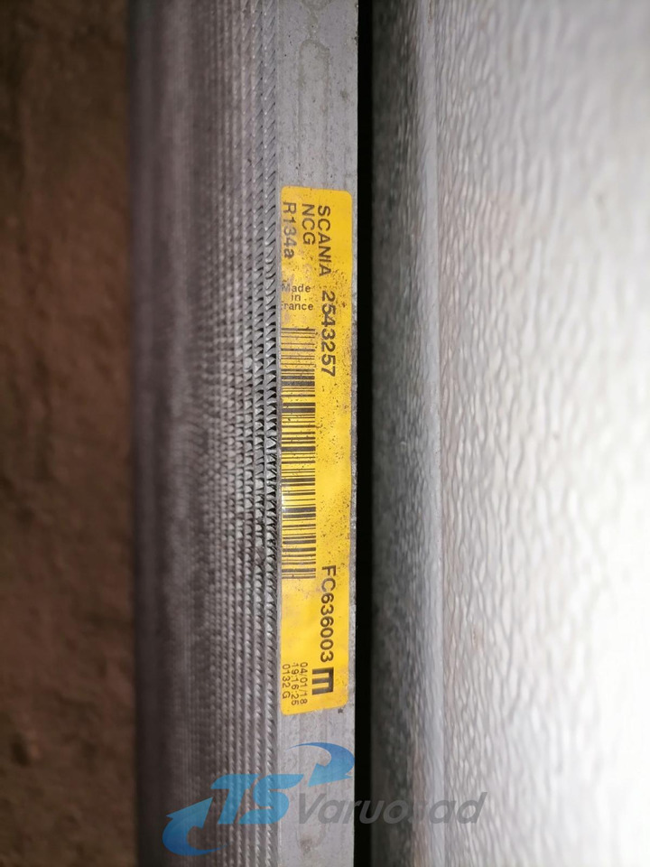 Scania A/C radiator 3005428 - التدفئة / التهوية - شاحنة: صور 3 Scania A/C radiator 3005428 - التدفئة / التهوية - شاحنة: صور 3