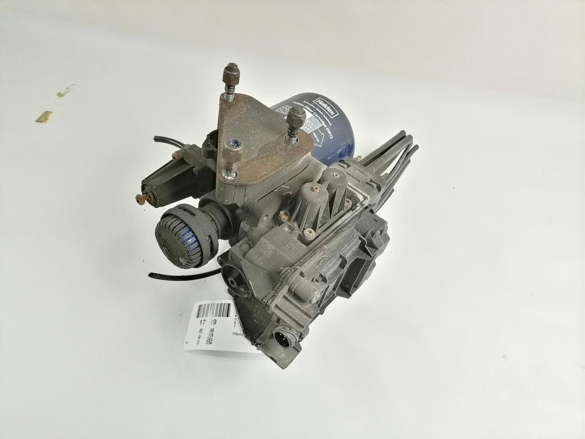 Scania Air dryer 2308777 - صمام الفرامل - شاحنة: صور 2 Scania Air dryer 2308777 - صمام الفرامل - شاحنة: صور 2