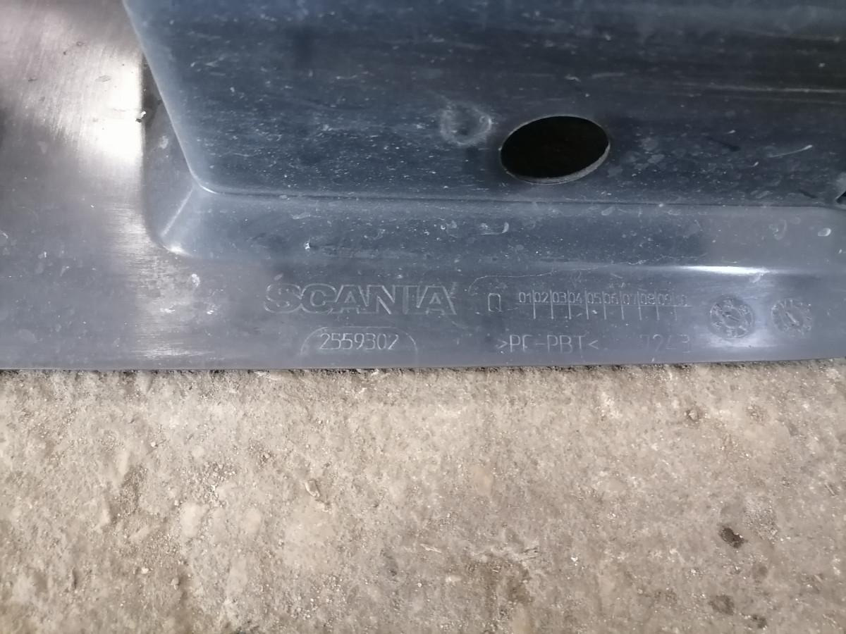 Scania Astmelaua plastik 2559302 - خطوة جانبية - شاحنة: صور 4 Scania Astmelaua plastik 2559302 - خطوة جانبية - شاحنة: صور 4