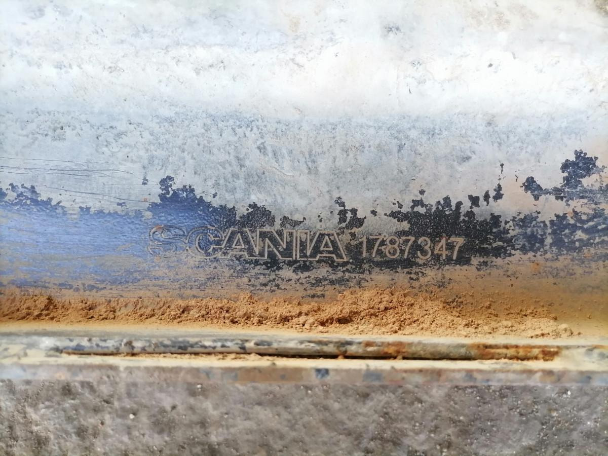 Scania Bumper 1787347 - كأس مترعة - شاحنة: صور 3 Scania Bumper 1787347 - كأس مترعة - شاحنة: صور 3