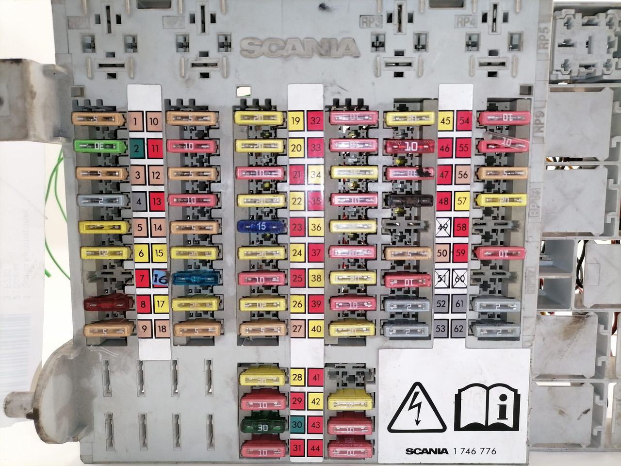 Scania Central electric unit 1746773 - مصهر - شاحنة: صور 2 Scania Central electric unit 1746773 - مصهر - شاحنة: صور 2