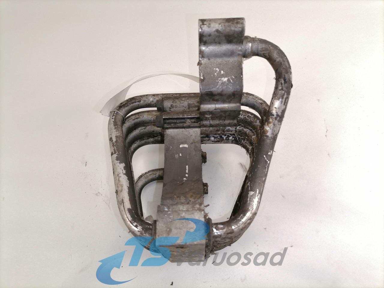 Scania Compressor air pipe 1798270 - ضاغط - شاحنة: صور 2 Scania Compressor air pipe 1798270 - ضاغط - شاحنة: صور 2