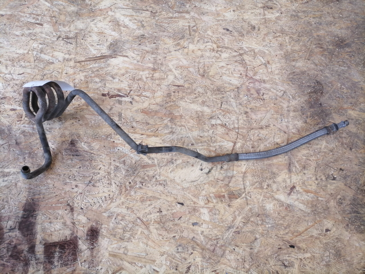 Scania Compressor air pipe 1801078 - ضاغط - شاحنة: صور 3 Scania Compressor air pipe 1801078 - ضاغط - شاحنة: صور 3