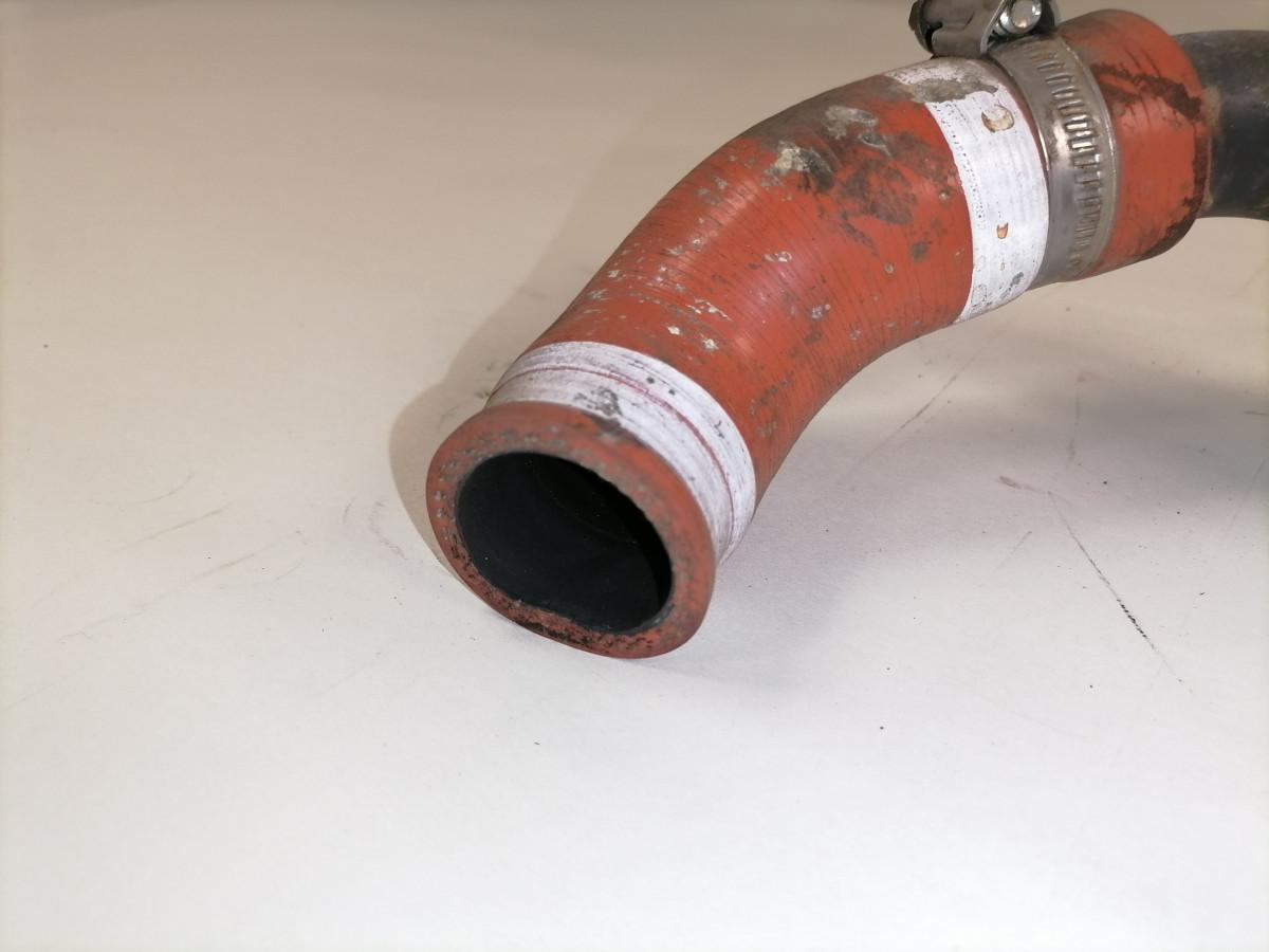 Scania Crankcase Ventilation Pipe 1521835 - علبة المرافق - شاحنة: صور 3 Scania Crankcase Ventilation Pipe 1521835 - علبة المرافق - شاحنة: صور 3