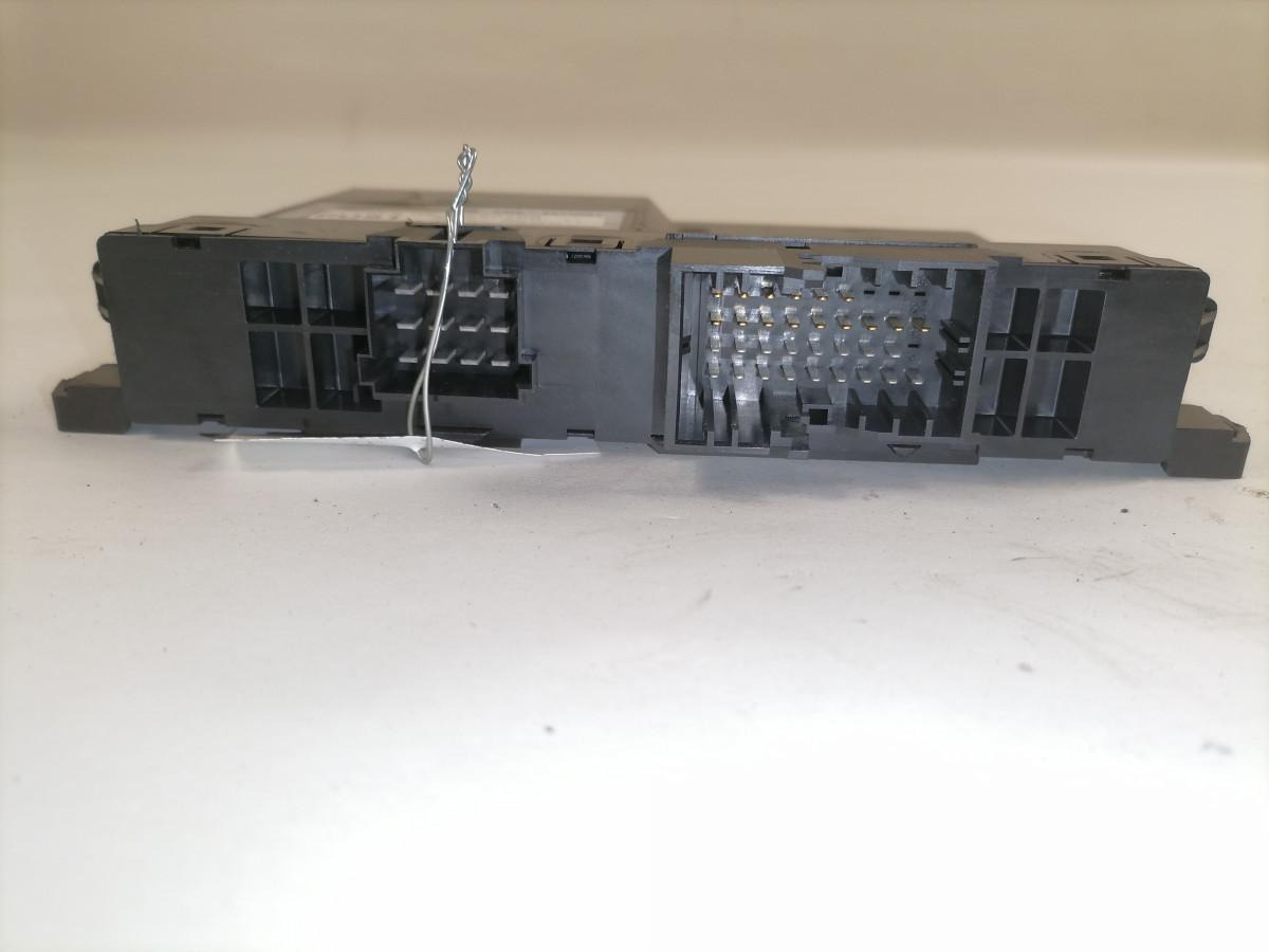 Scania Ecu, door control 2807501 - كتلة التحكم - شاحنة: صور 2 Scania Ecu, door control 2807501 - كتلة التحكم - شاحنة: صور 2