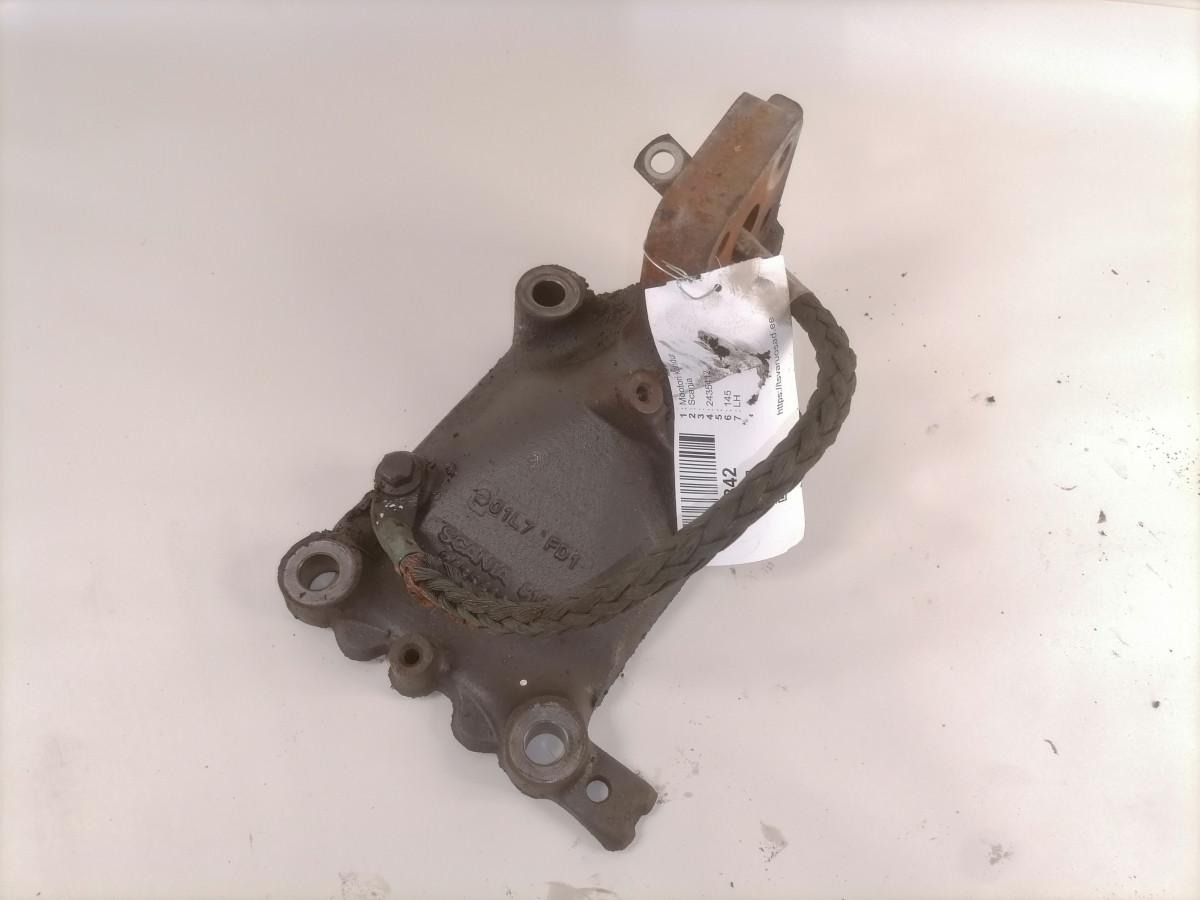 Scania Engine bracket 2435412 - المحرك و قطع الغيار - شاحنة: صور 2 Scania Engine bracket 2435412 - المحرك و قطع الغيار - شاحنة: صور 2
