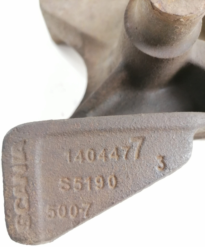 Scania Front bumper carrier 1404477 - كأس مترعة - شاحنة: صور 3 Scania Front bumper carrier 1404477 - كأس مترعة - شاحنة: صور 3