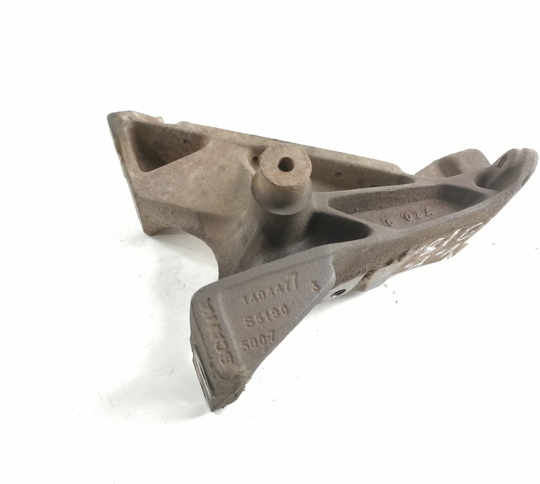 Scania Front bumper carrier 1404477 - كأس مترعة - شاحنة: صور 1 Scania Front bumper carrier 1404477 - كأس مترعة - شاحنة: صور 1