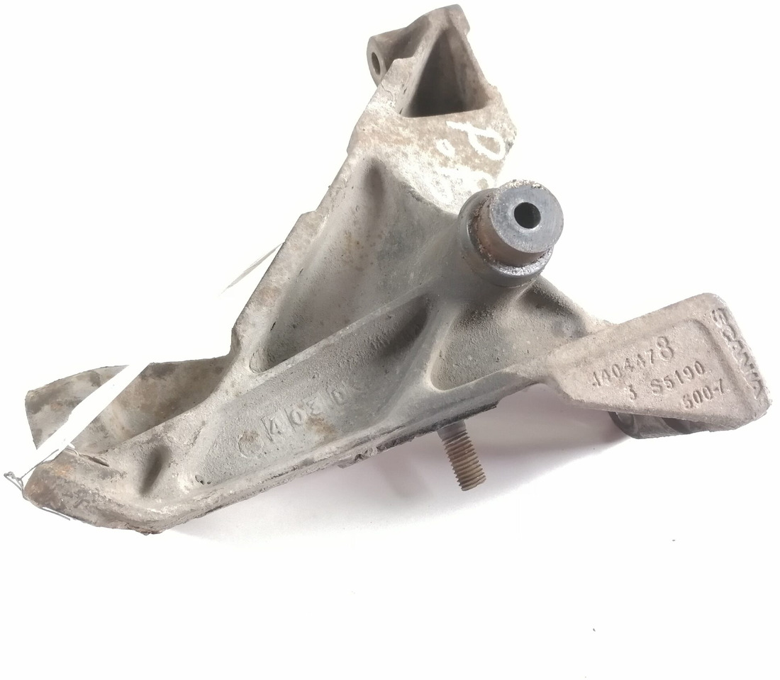 Scania Front bumper carrier 1404478 - كأس مترعة - شاحنة: صور 1 Scania Front bumper carrier 1404478 - كأس مترعة - شاحنة: صور 1