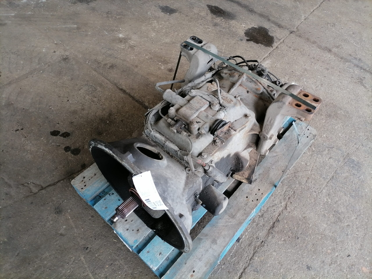 Scania Käigukast GR801 GR801 - علبة التروس و قطع الغيار - شاحنة: صور 1 Scania Käigukast GR801 GR801 - علبة التروس و قطع الغيار - شاحنة: صور 1