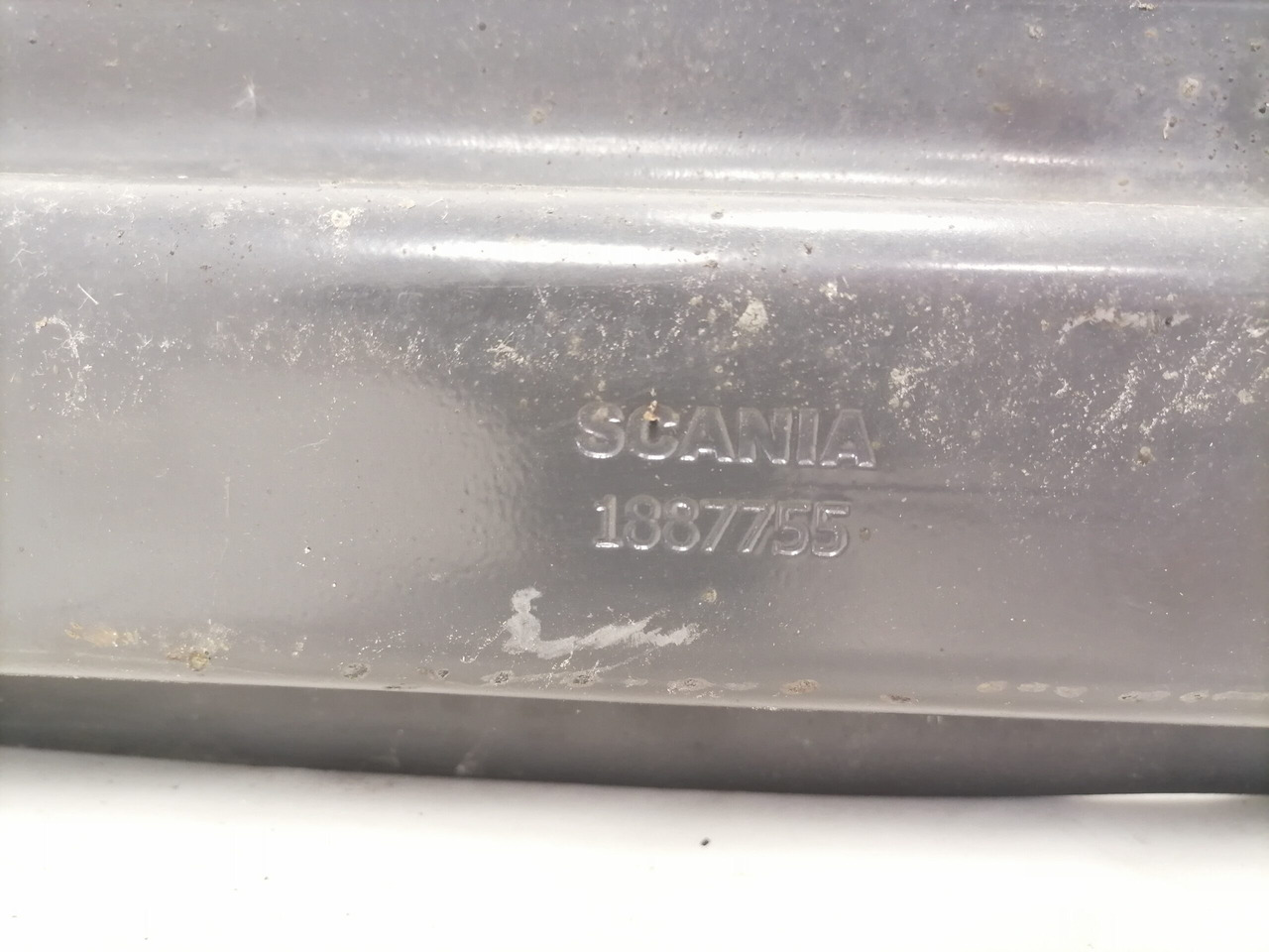 Scania Kütusepaagi kandur, Scania 1887755 - خزان وقود - شاحنة: صور 3 Scania Kütusepaagi kandur, Scania 1887755 - خزان وقود - شاحنة: صور 3