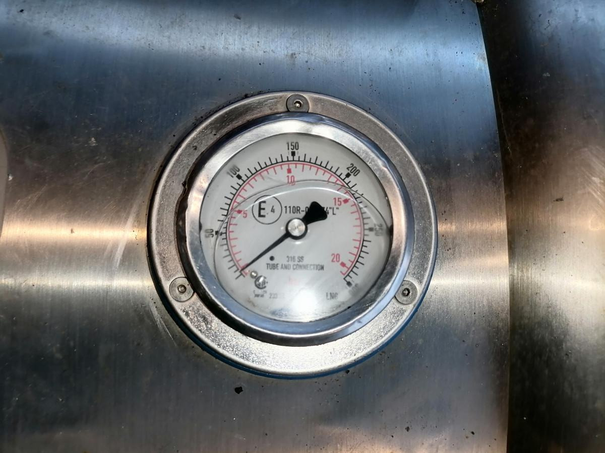 Scania Kütusepaak 352L (LNG) 2859387 - خزان وقود - شاحنة: صور 3 Scania Kütusepaak 352L (LNG) 2859387 - خزان وقود - شاحنة: صور 3