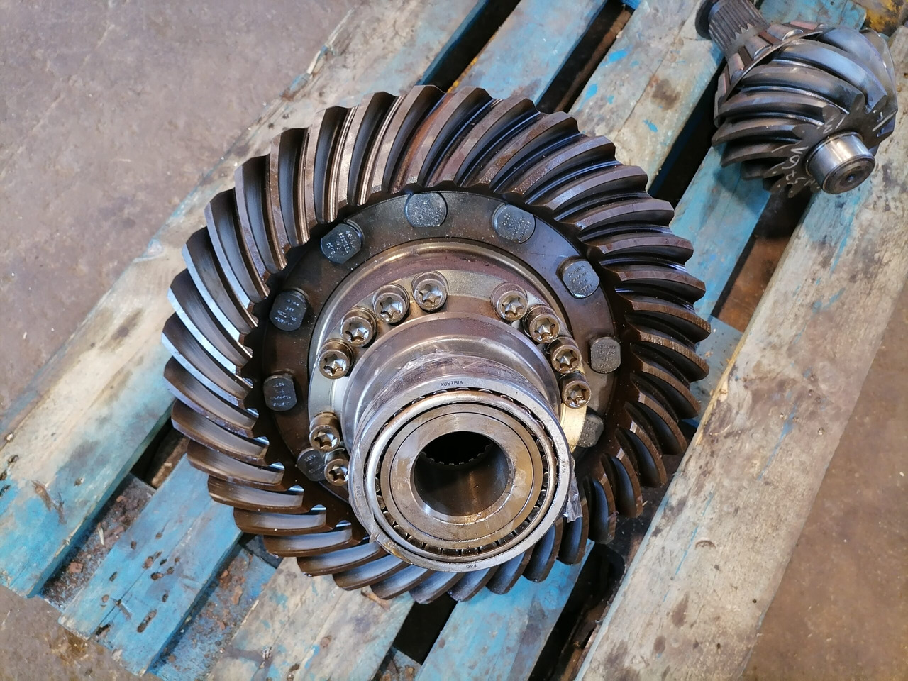 Scania Lõppülekanne R780 2,92 38:13 2135155 - محرك السفر - شاحنة: صور 3 Scania Lõppülekanne R780 2,92 38:13 2135155 - محرك السفر - شاحنة: صور 3