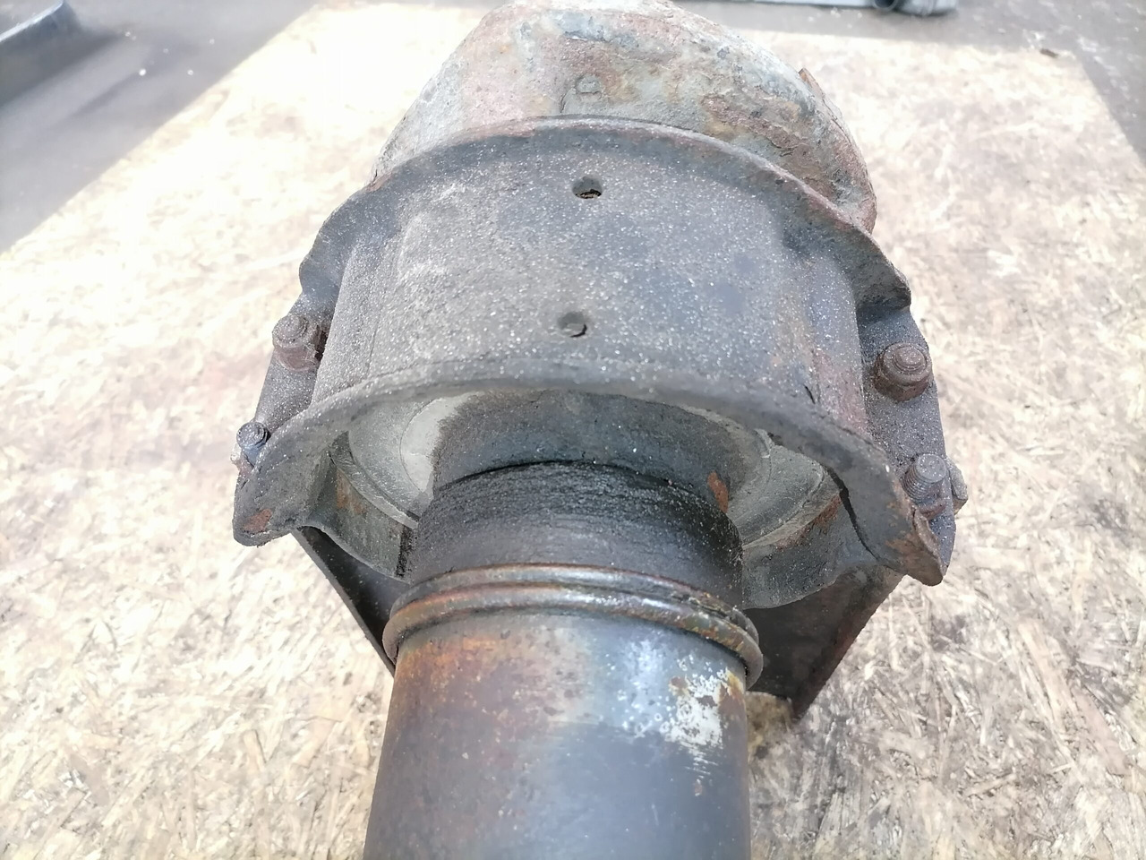 Scania Propeller shaft 1758364 - عمود الكردان - شاحنة: صور 5 Scania Propeller shaft 1758364 - عمود الكردان - شاحنة: صور 5